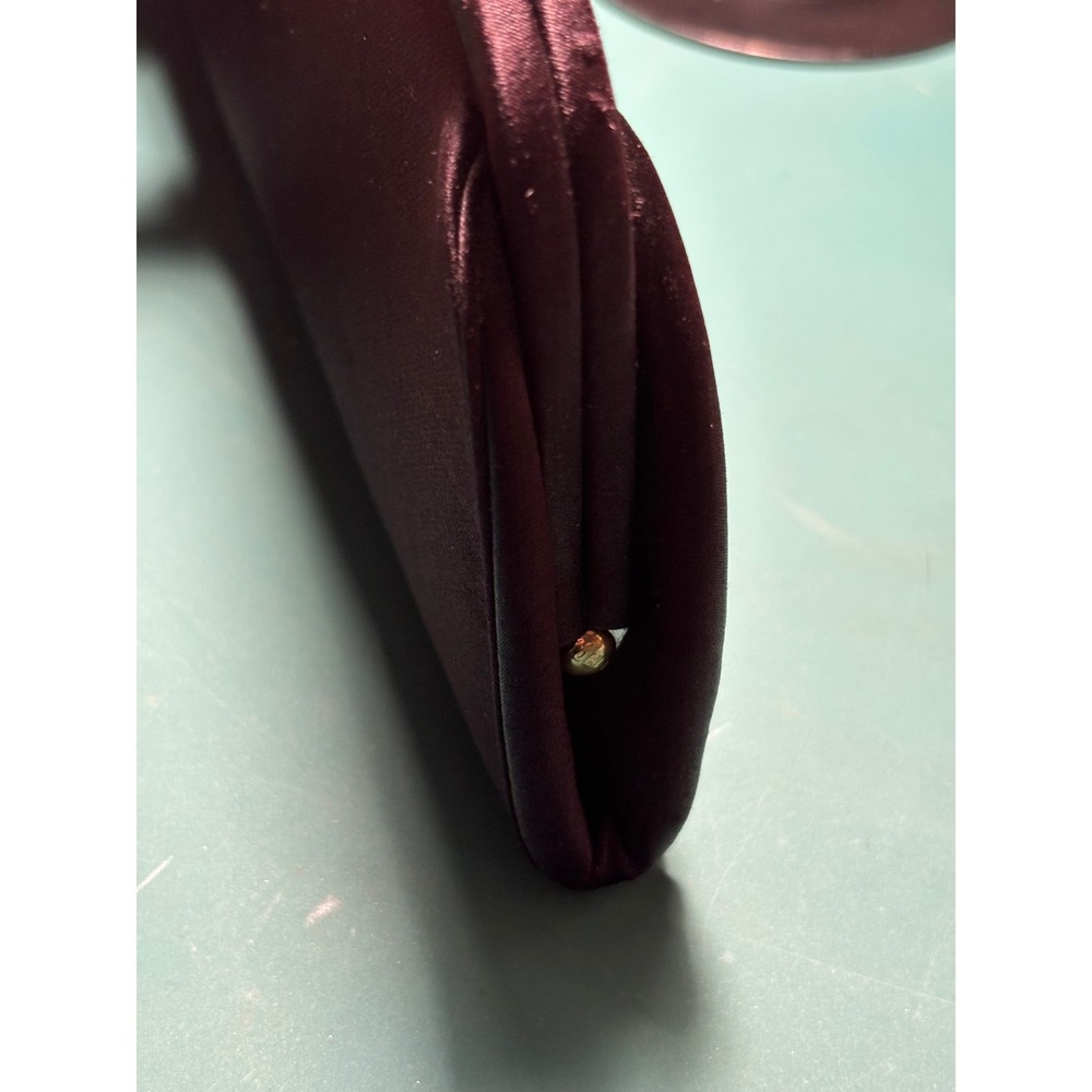 Antique Satin Evening Clutch Bag with Coin Purse Black Plum Gold Kiss Lock
50's - Picture 2 of 13